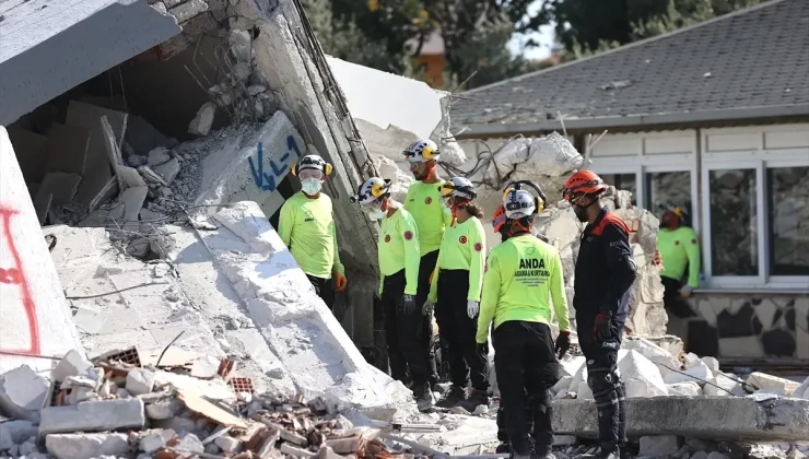 Mersin’de 7 Büyüklüğündeki Deprem Tatbikatı Başladı